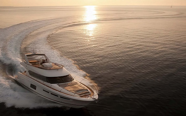 Аренда яхты Prestige 620 Kismet на Мальдивах